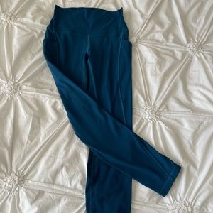 Lululemon Align High-Rise pant with pockets 25”